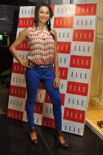 Shibani Dandekar at Elle clothing launch in Bnadra, Mumbai on 25th Oct 2012 (4).JPG